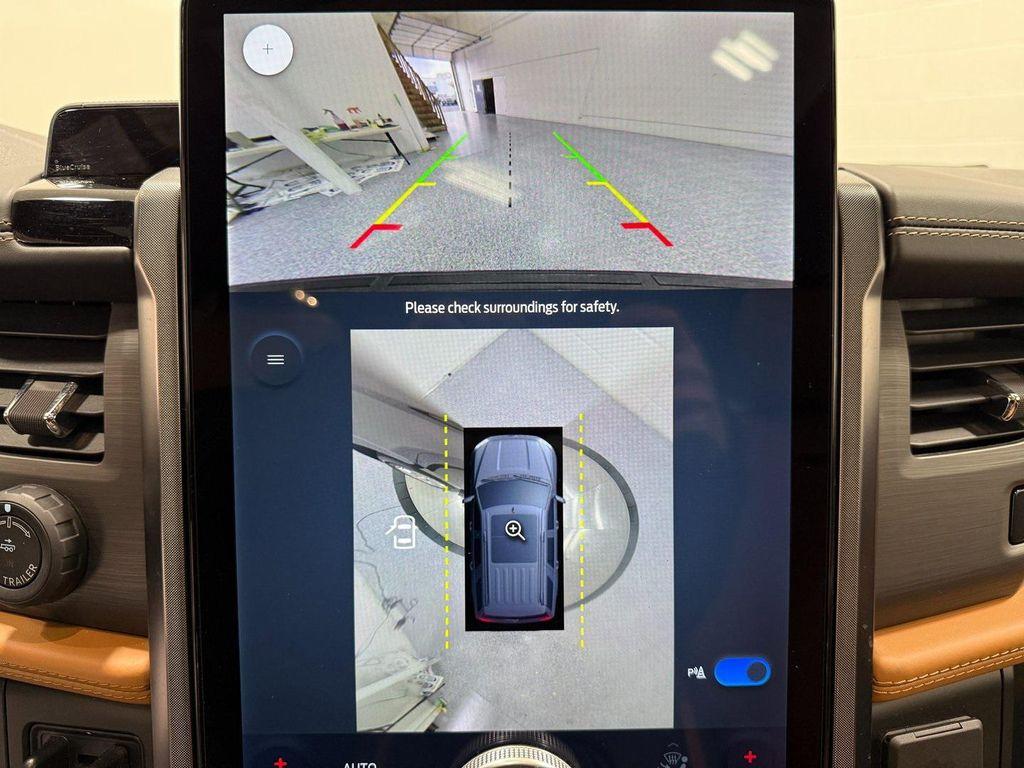 used 2023 Ford Expedition car, priced at $46,000