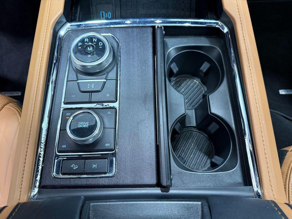 used 2023 Ford Expedition car, priced at $46,000