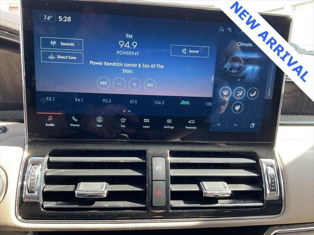 used 2023 Lincoln Navigator car, priced at $60,000
