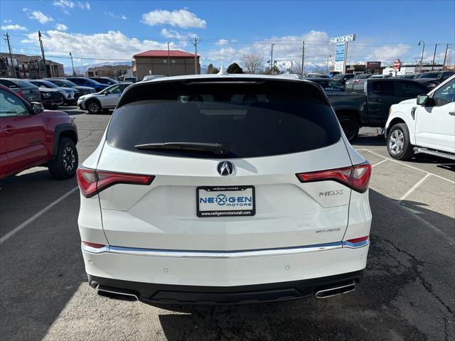 used 2022 Acura MDX car, priced at $33,000