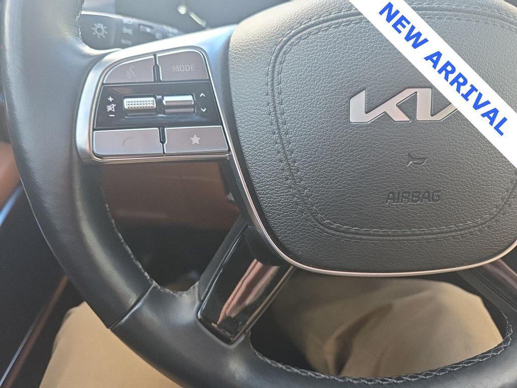 used 2024 Kia Telluride car, priced at $32,000