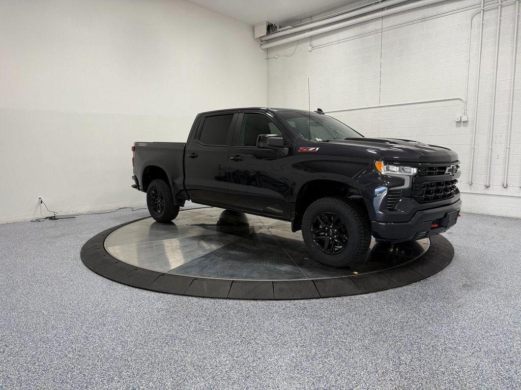 used 2022 Chevrolet Silverado 1500 car, priced at $33,000