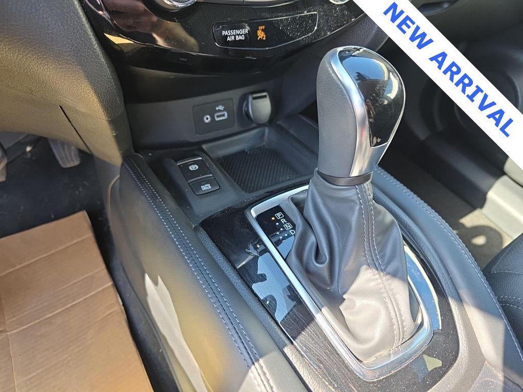 used 2020 Nissan Rogue car, priced at $18,250