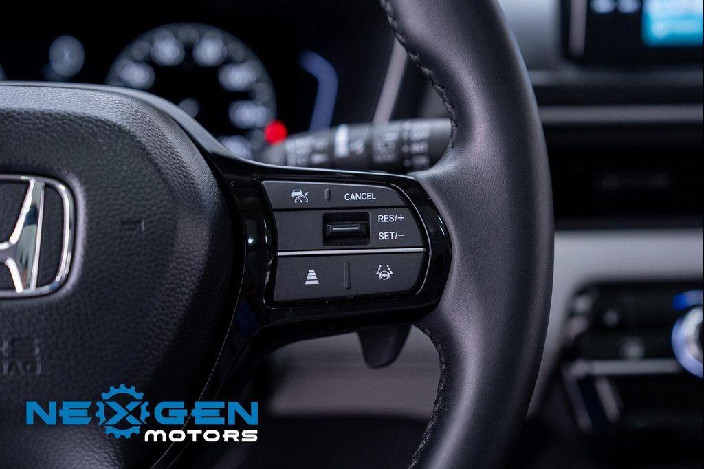 used 2025 Honda Pilot car, priced at $37,000