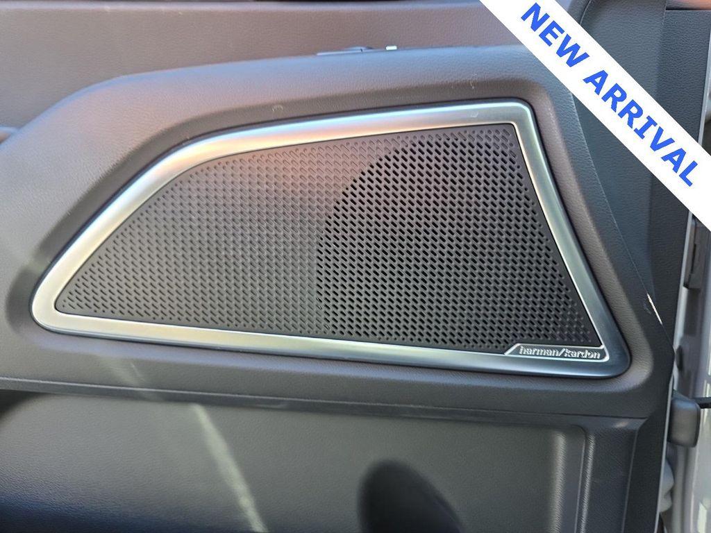 used 2022 Kia Telluride car, priced at $28,000