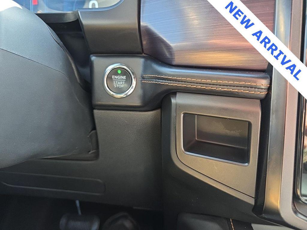 used 2022 Ford Expedition car, priced at $36,000