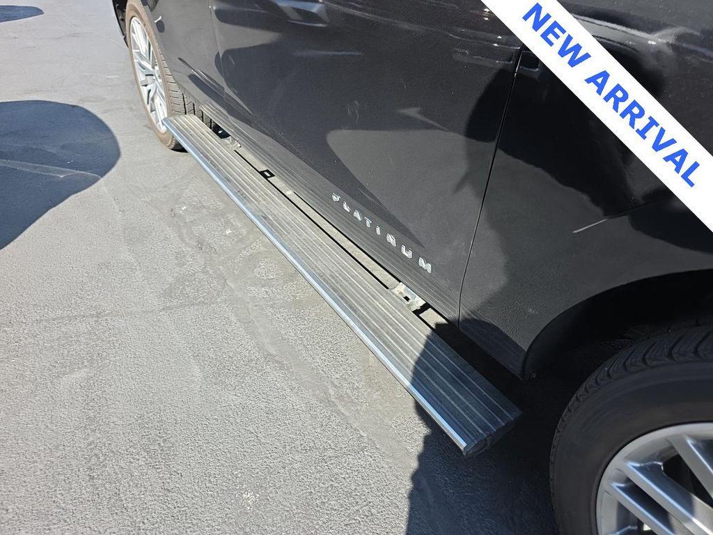 used 2022 Ford Expedition car, priced at $36,000