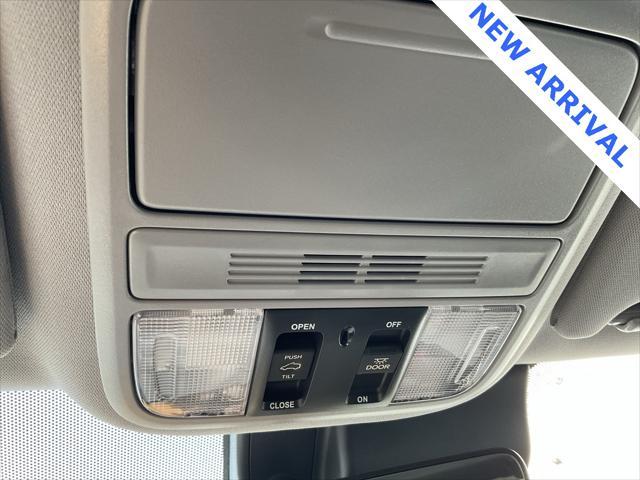 used 2022 Honda Pilot car, priced at $24,000