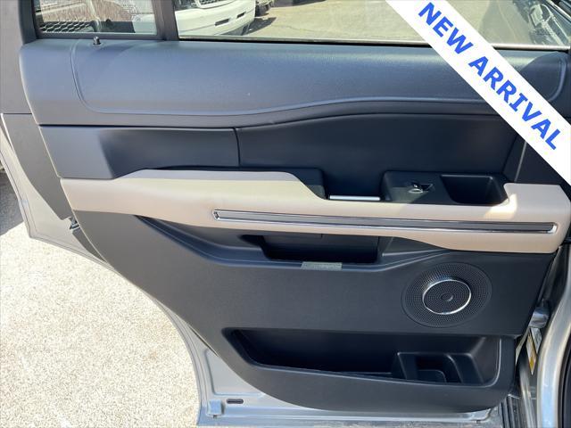 used 2024 Ford Expedition car, priced at $45,000