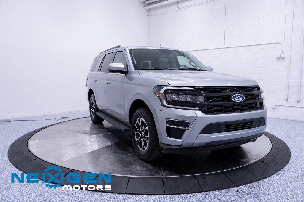 used 2024 Ford Expedition car, priced at $43,500