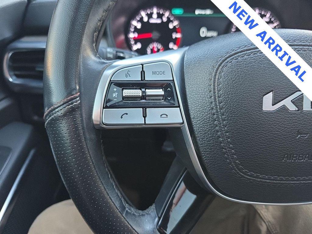 used 2022 Kia Telluride car, priced at $28,000