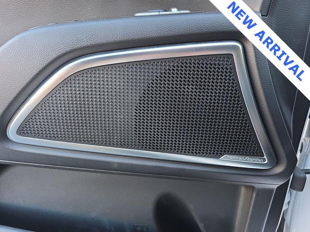 used 2022 Kia Telluride car, priced at $28,000