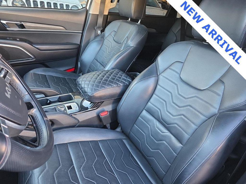 used 2022 Kia Telluride car, priced at $28,000