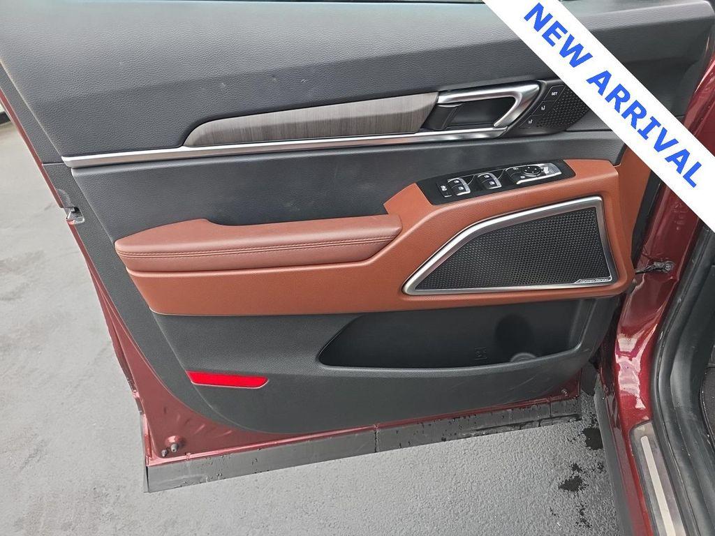 used 2024 Kia Telluride car, priced at $32,500