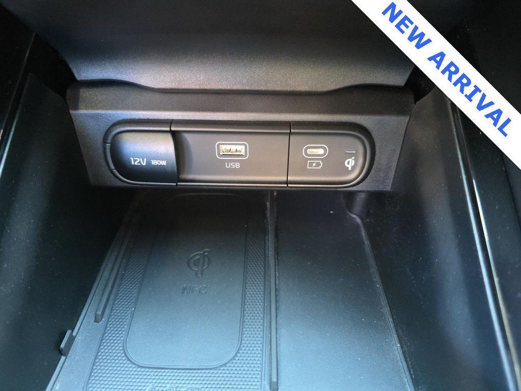 used 2025 Kia Telluride car, priced at $37,750