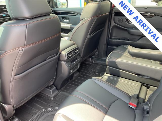 used 2025 Honda Pilot car, priced at $37,500