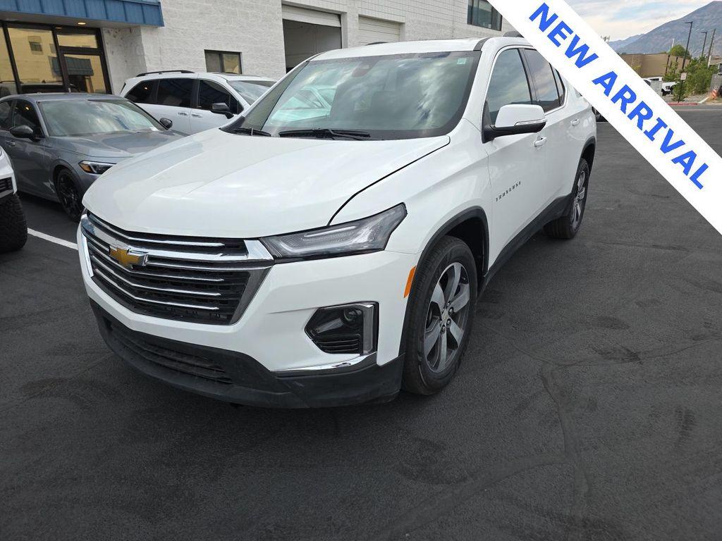 used 2023 Chevrolet Traverse car, priced at $25,500