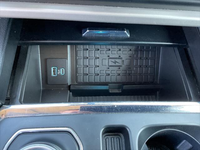 used 2024 Ford Expedition car, priced at $42,000