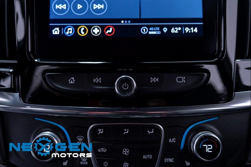 used 2023 Chevrolet Traverse car, priced at $28,000
