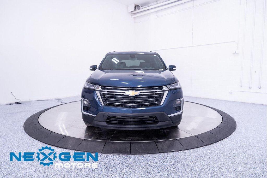 used 2023 Chevrolet Traverse car, priced at $28,000