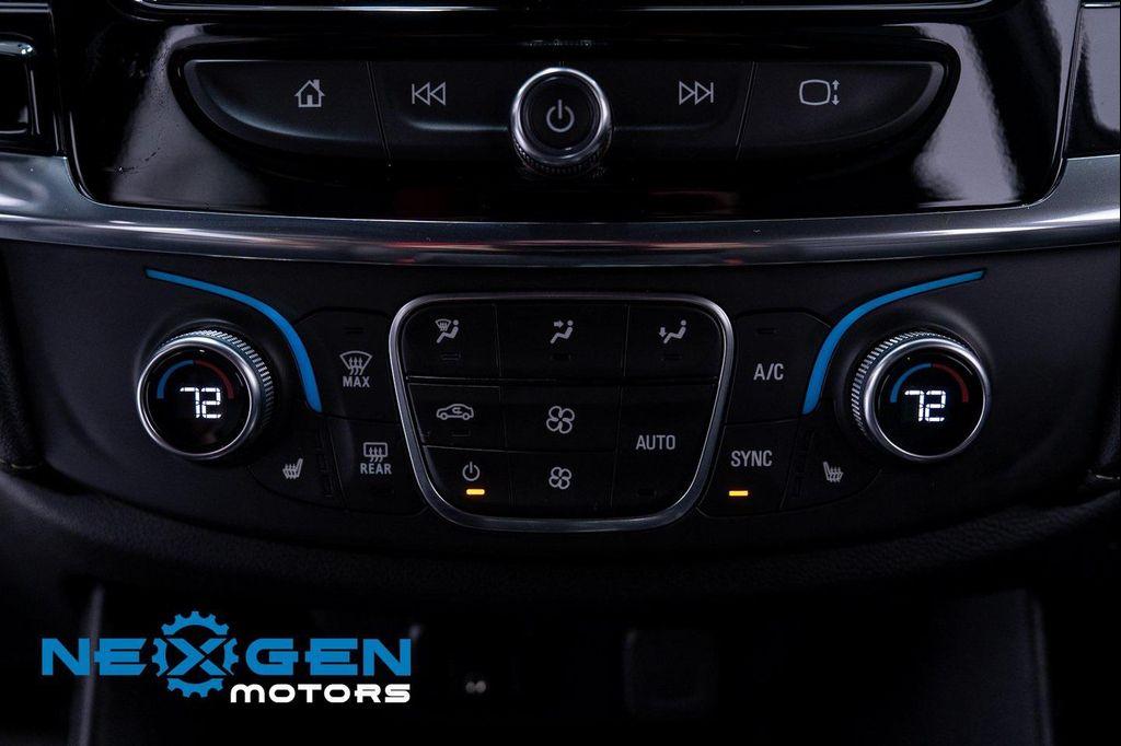 used 2023 Chevrolet Traverse car, priced at $28,000
