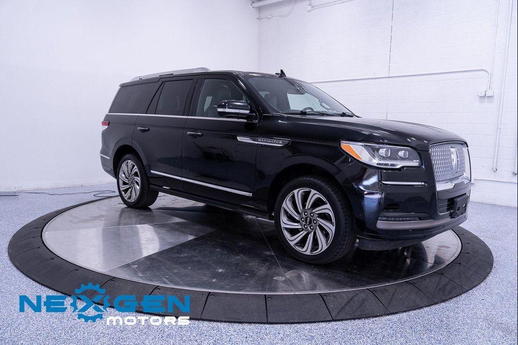 used 2022 Lincoln Navigator car, priced at $45,000