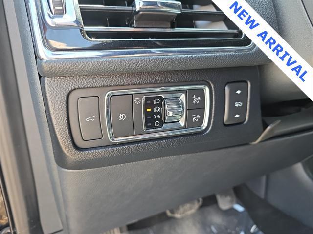 used 2022 Lincoln Navigator car, priced at $47,000