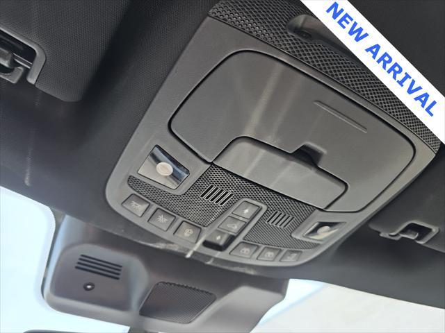 used 2022 Lincoln Navigator car, priced at $47,000