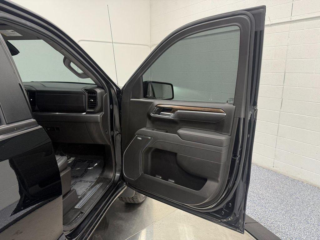 used 2025 Chevrolet Silverado 1500 car, priced at $45,000