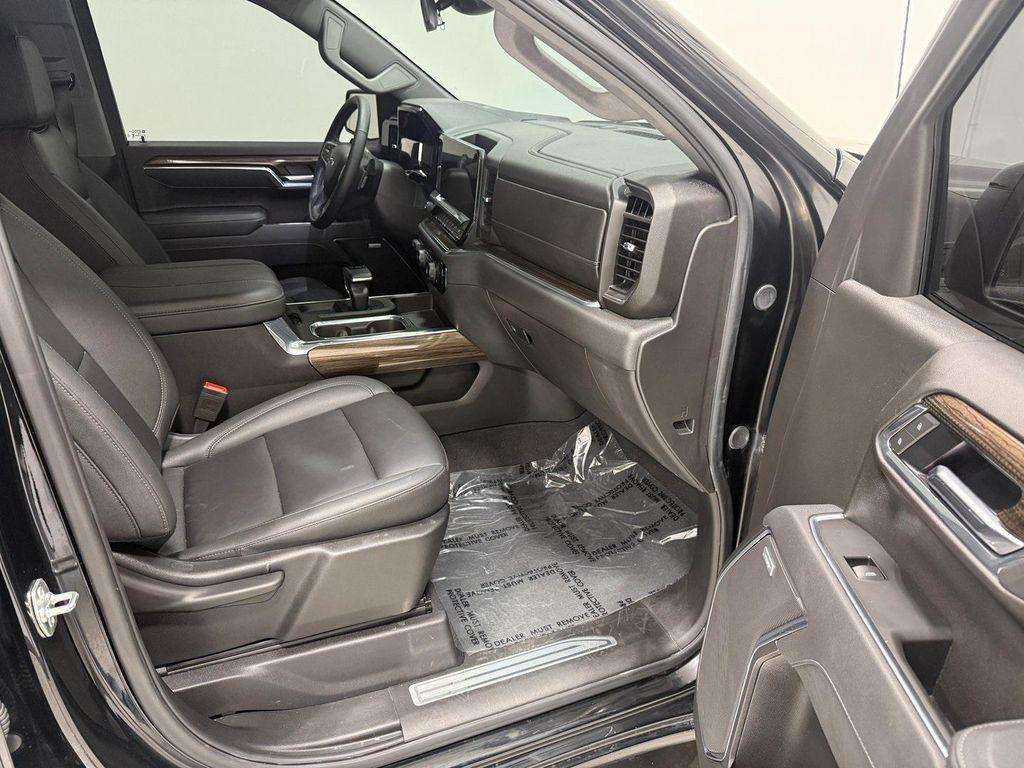 used 2025 Chevrolet Silverado 1500 car, priced at $45,000