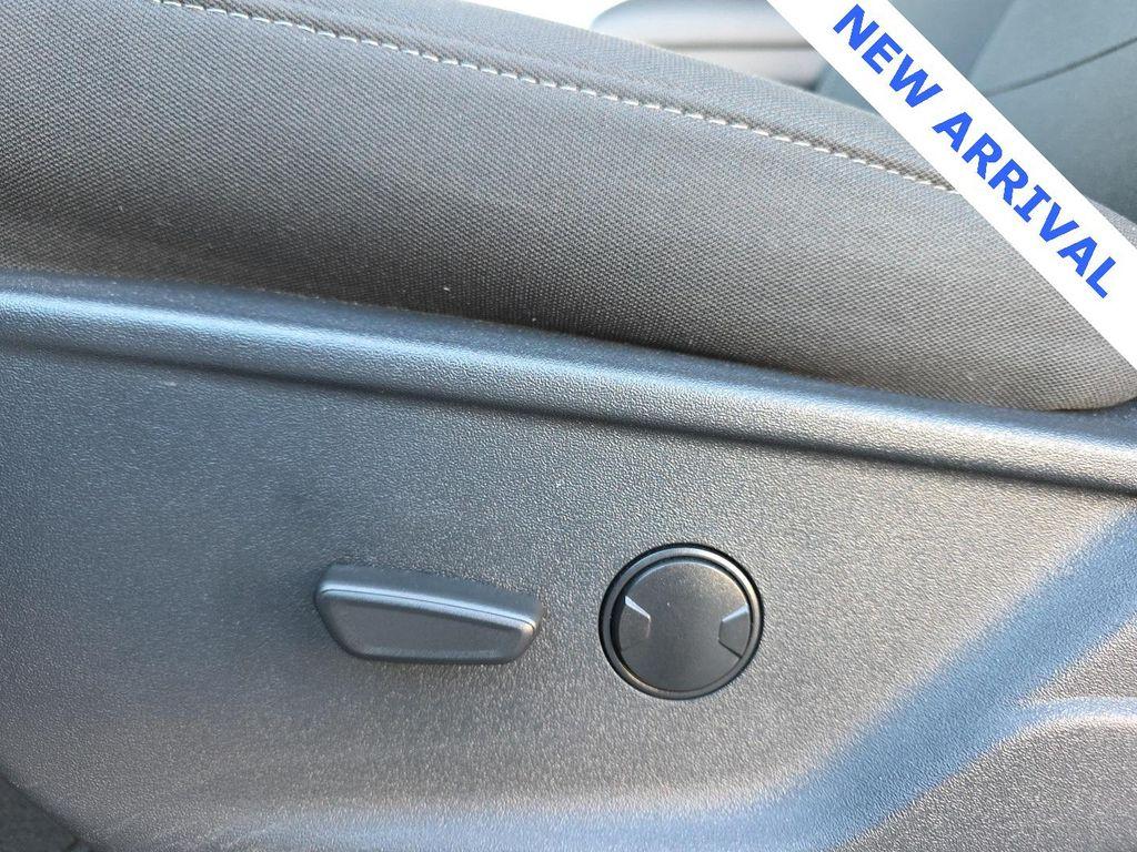 used 2024 Ford F-150 car, priced at $39,000