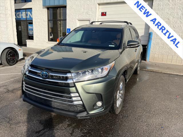 used 2017 Toyota Highlander Hybrid car, priced at $23,500