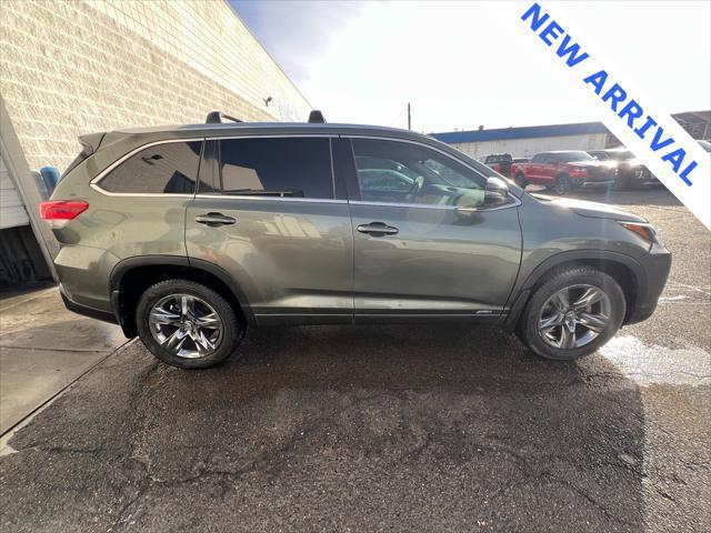 used 2017 Toyota Highlander Hybrid car, priced at $23,500