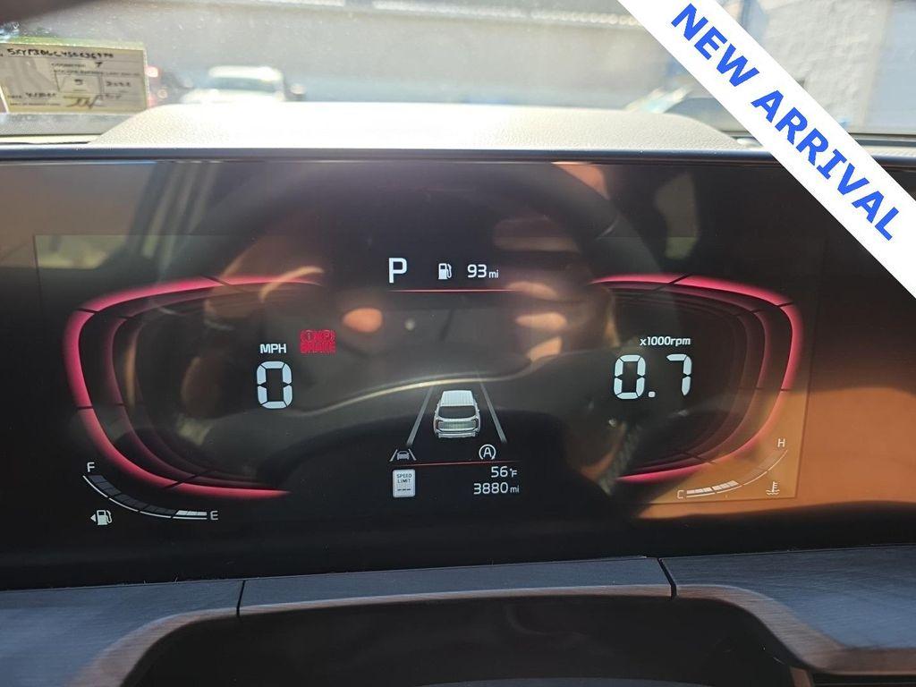 used 2025 Kia Telluride car, priced at $34,500