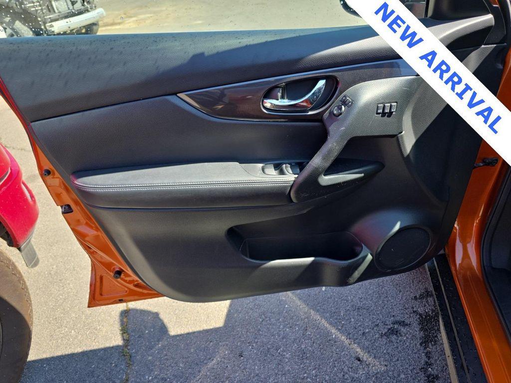 used 2020 Nissan Rogue car, priced at $16,750