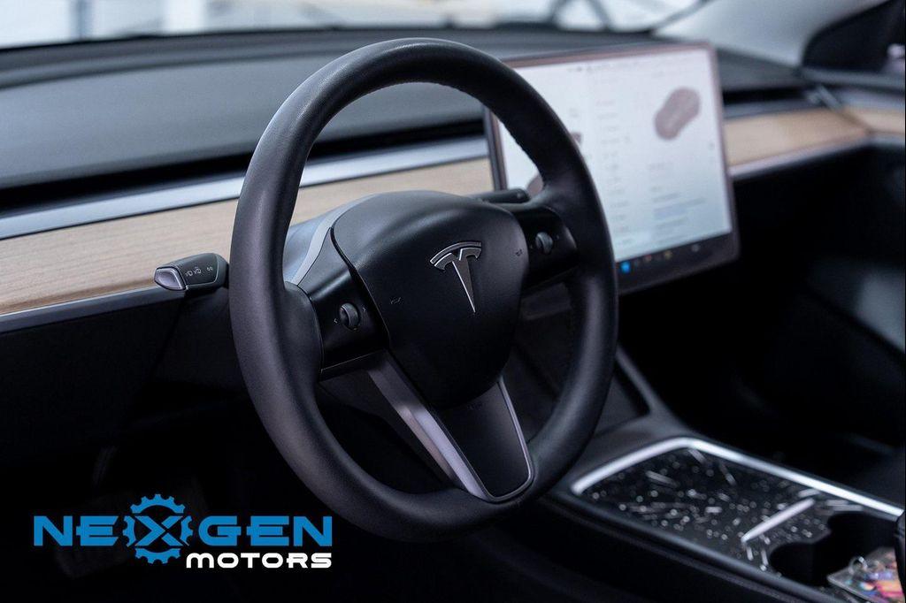 used 2021 Tesla Model 3 car, priced at $21,000