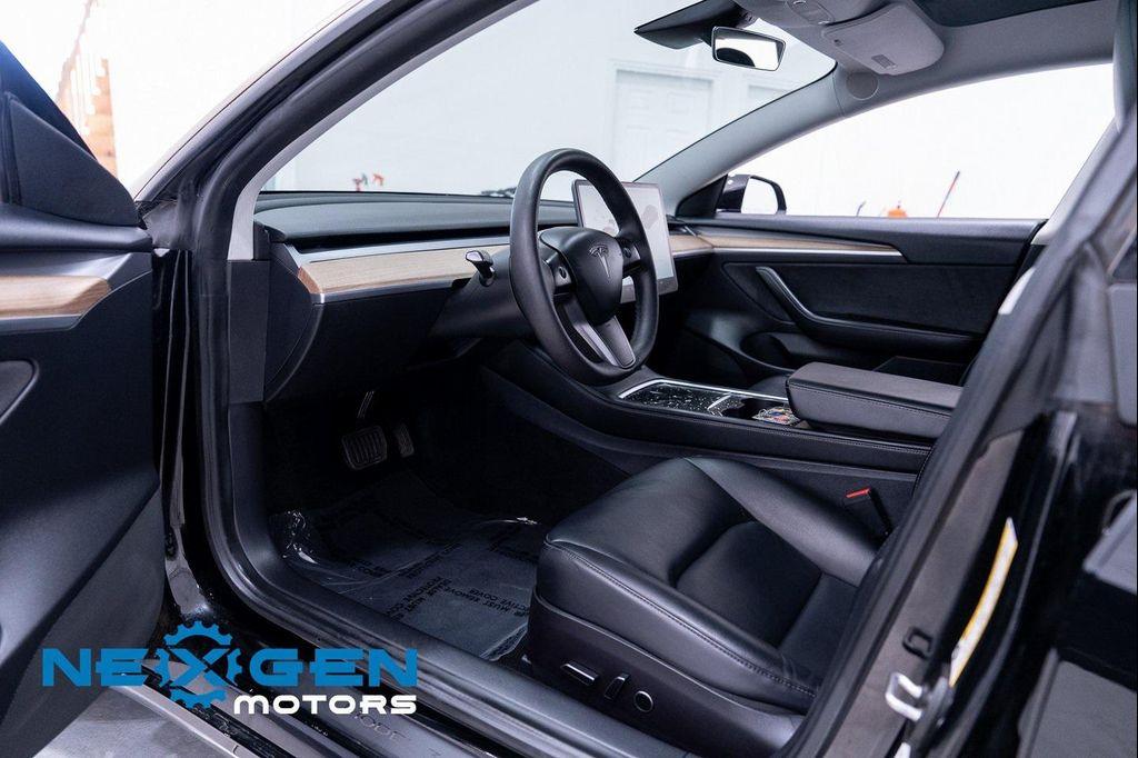 used 2021 Tesla Model 3 car, priced at $21,000