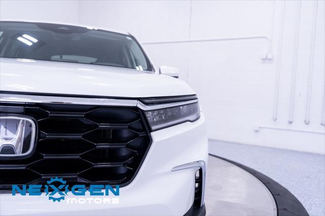 used 2023 Honda Pilot car, priced at $29,000