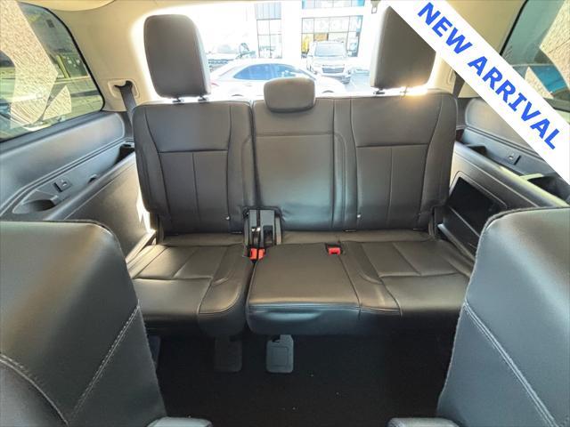 used 2024 Ford Expedition car, priced at $41,000