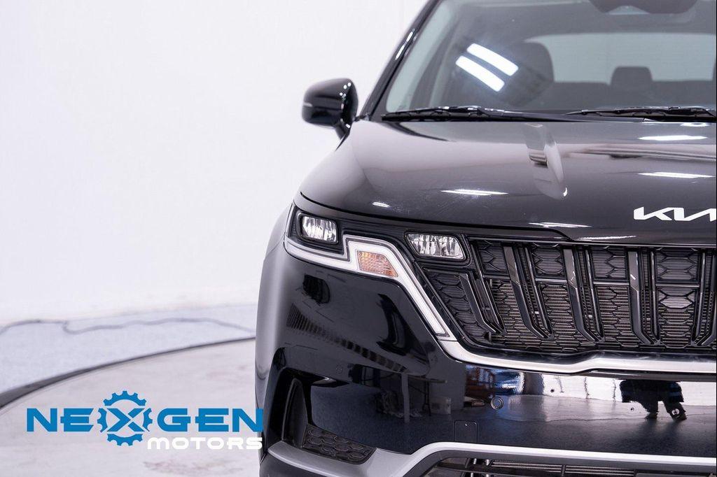 used 2024 Kia Carnival car, priced at $30,500