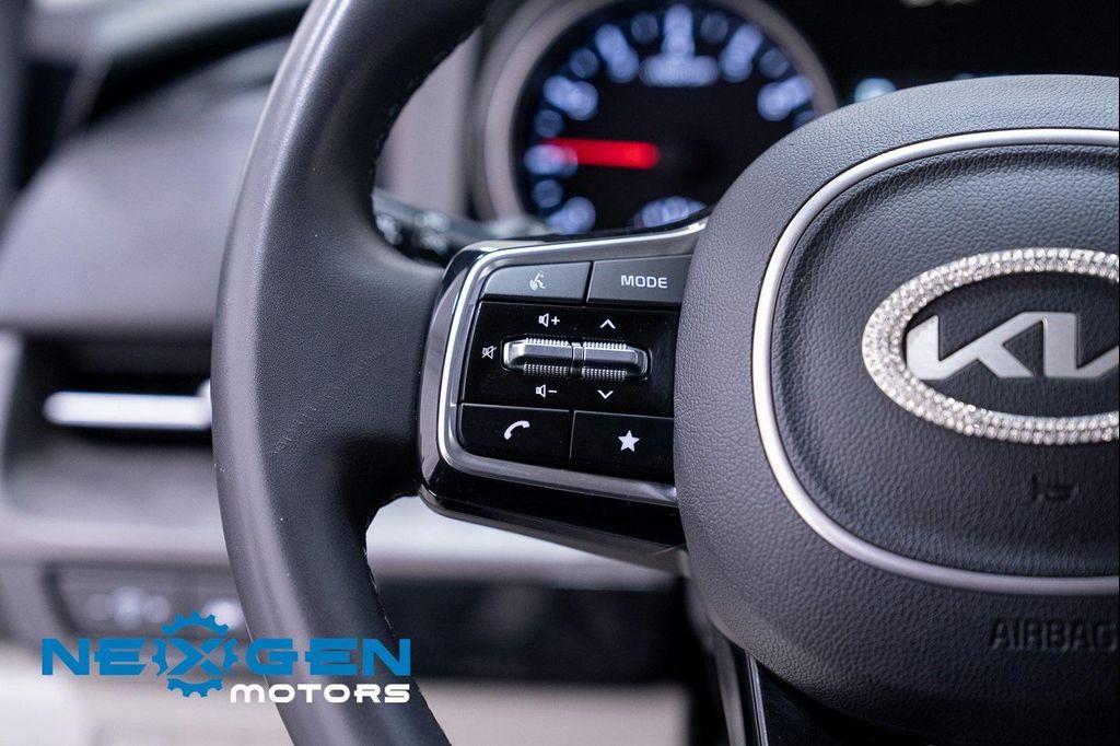 used 2024 Kia Carnival car, priced at $30,500