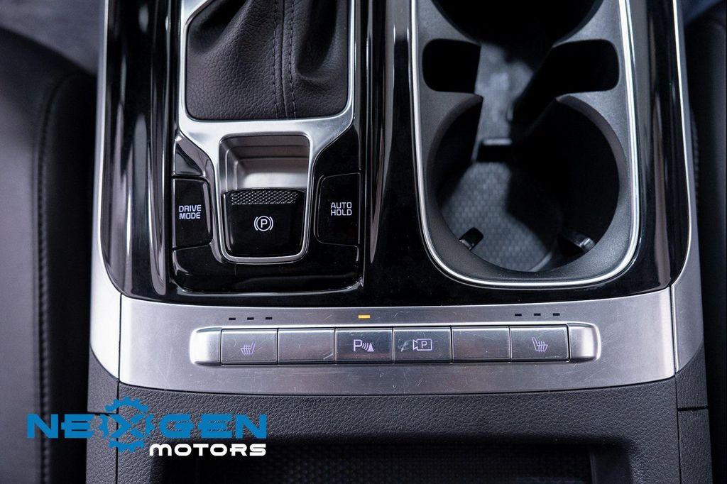 used 2024 Kia Carnival car, priced at $30,500