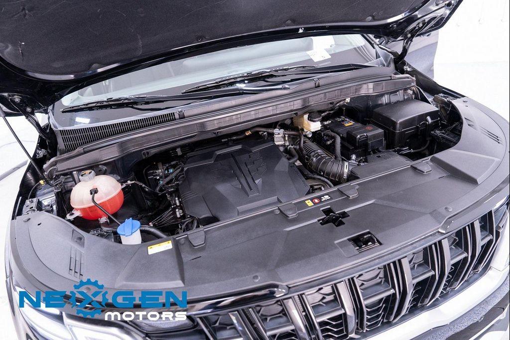 used 2024 Kia Carnival car, priced at $30,500