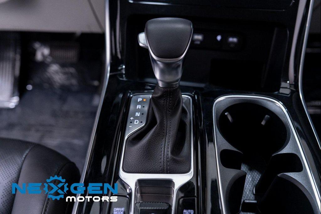 used 2024 Kia Carnival car, priced at $30,500