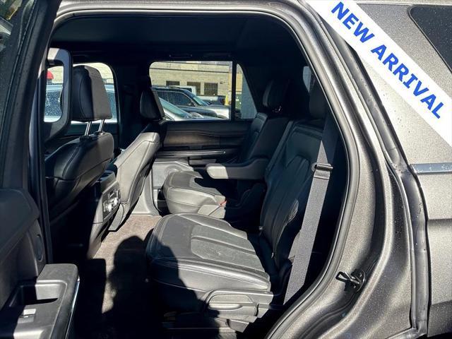 used 2021 Ford Expedition car, priced at $33,000