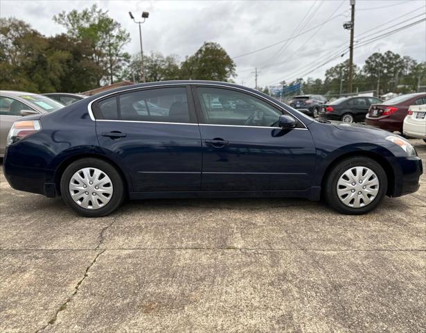 used 2009 Nissan Altima car, priced at $6,995