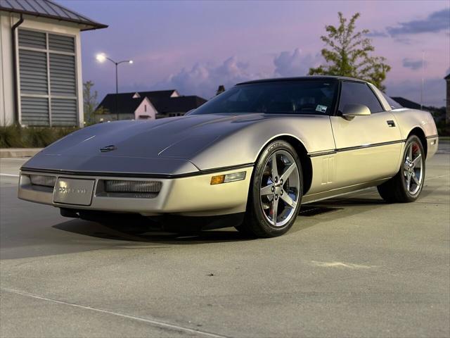 used 1987 Chevrolet Corvette car, priced at $9,995