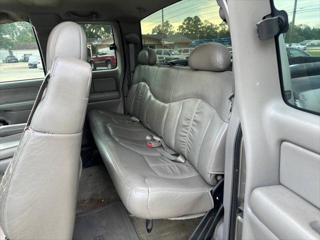 used 2001 Chevrolet Silverado 1500 car, priced at $2,995