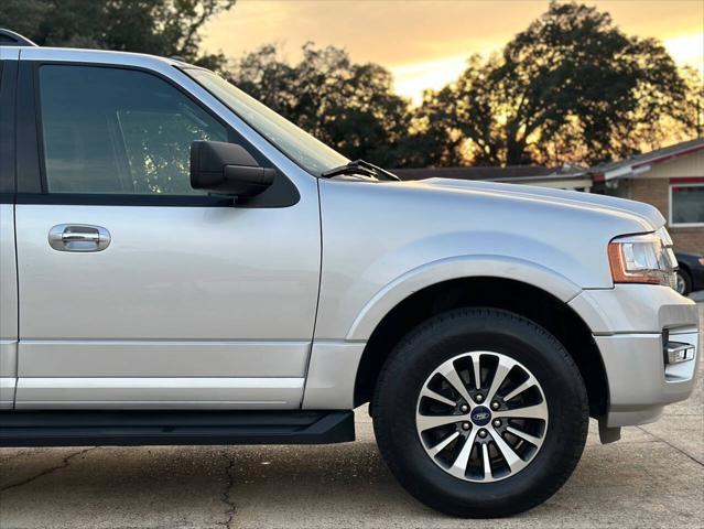 used 2017 Ford Expedition car, priced at $10,995