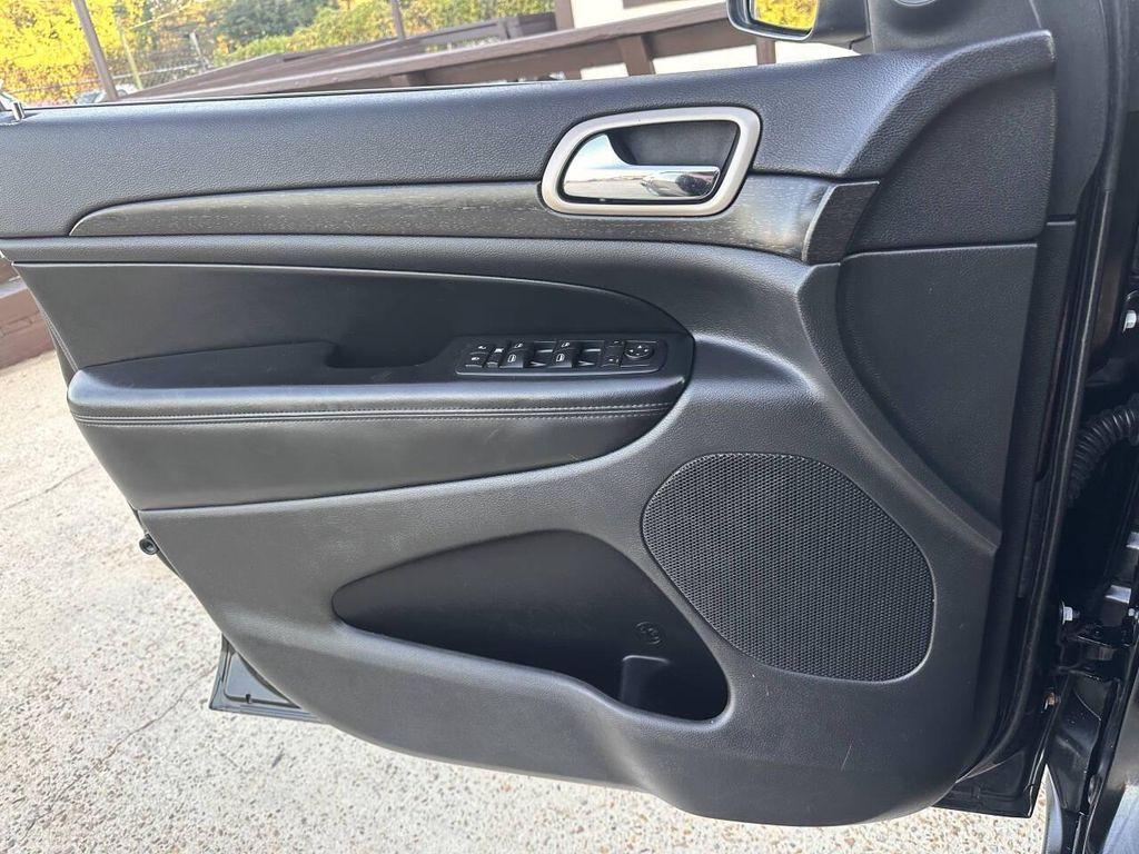 used 2015 Jeep Grand Cherokee car, priced at $9,995